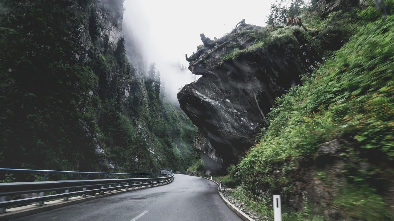 mountains, road, fog-1867679.jpg